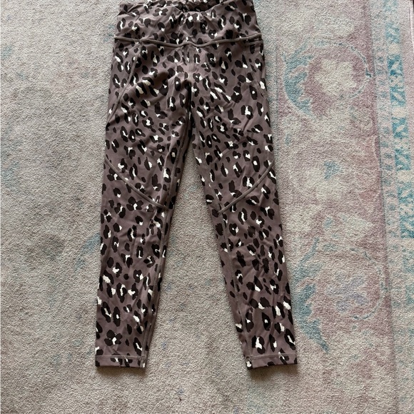 Sweaty Betty Pants - Sweaty Betty Leopard Print Active Leggings - Brown